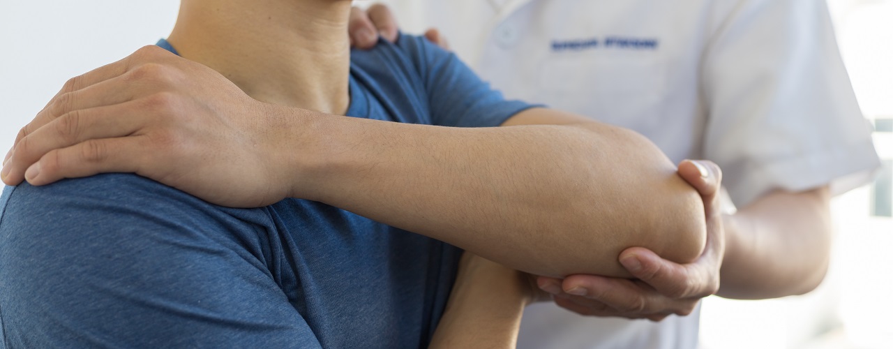 Rebuild and Reclaim: Your Path to Optimal Recovery with Our Shoulder Pain Rehabilitation Program